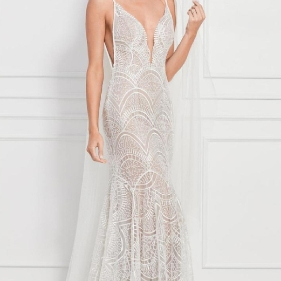 WToo By Watters beaded lace wedding dress - Picture 7 of 7